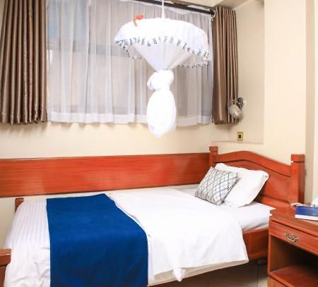 Paris Hotel Nairobi Bagian luar foto